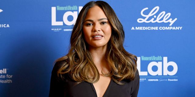 Chrissy Teigen raising Type 1 diabetes screening awareness for parents