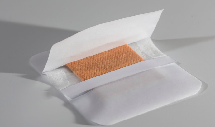 Copper-infused dressings for diabetic foot ulcers